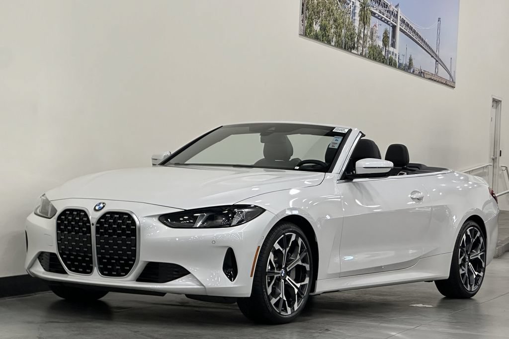 Used 2025 BMW 430i Convertible w/ Premium Package RWD image 8