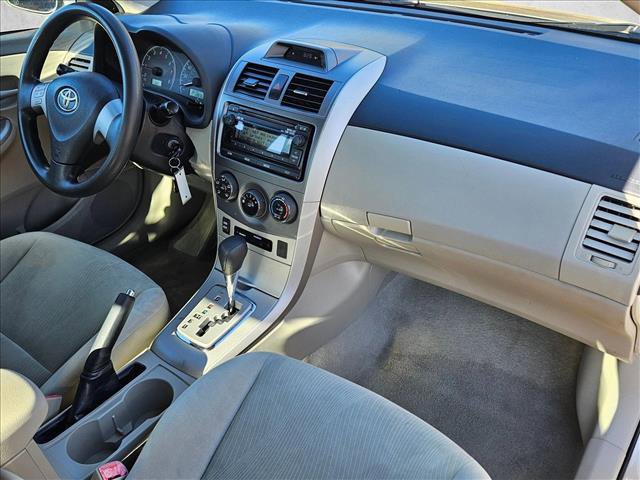 Used 2012 Toyota Corolla LE image 21
