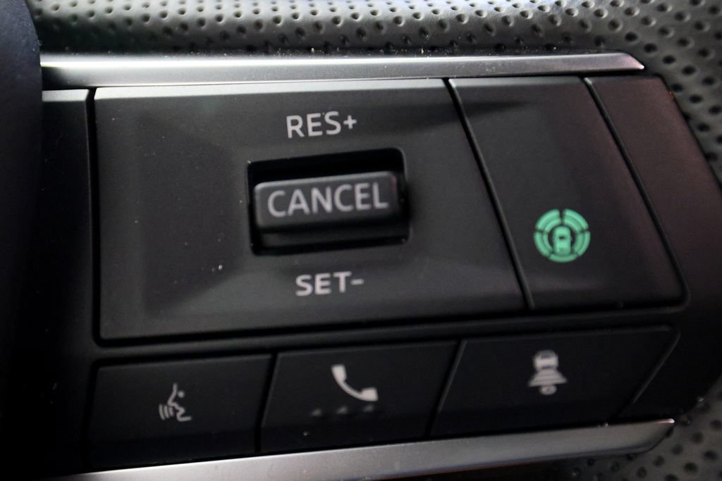 Used 2025 Mitsubishi Outlander SEL FWD image 26