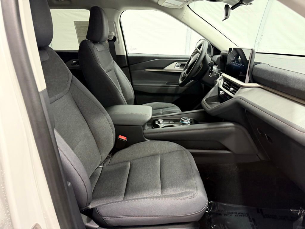 New 2026 Ford Explorer Active image 20