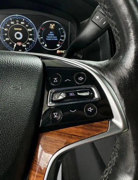 Used 2015 Cadillac Escalade Premium AWD/4WD image 33