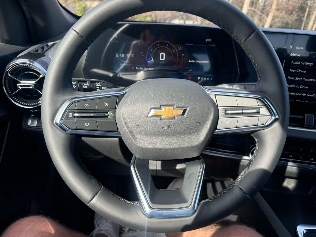 New 2026 Chevrolet Equinox LT w/ Convenience Package II image 16