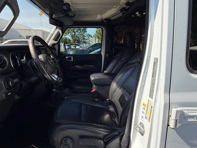 Used 2020 Jeep Gladiator Overland AWD/4WD image 8