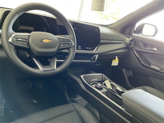 New 2026 Chevrolet Equinox LT w/ Convenience Package II image 18