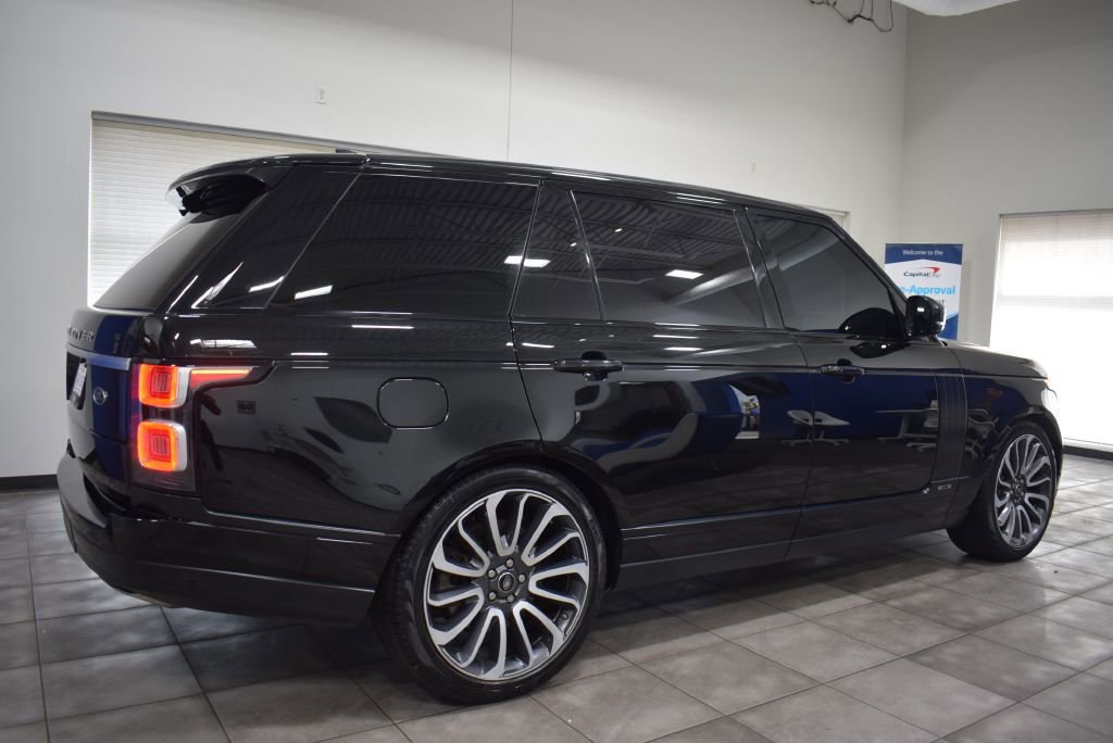 Used 2019 Land Rover Range Rover Long Wheelbase Supercharged image 4