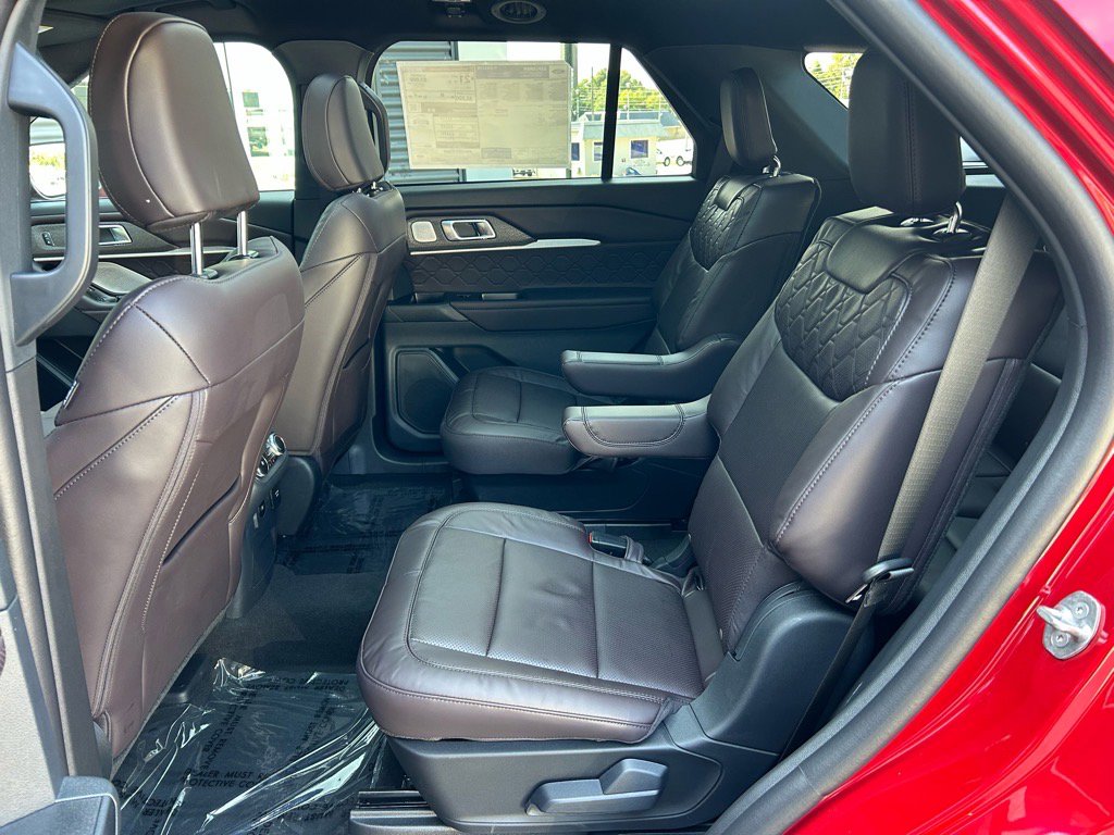 New 2025 Ford Explorer Platinum w/ Ultimate Package image 48