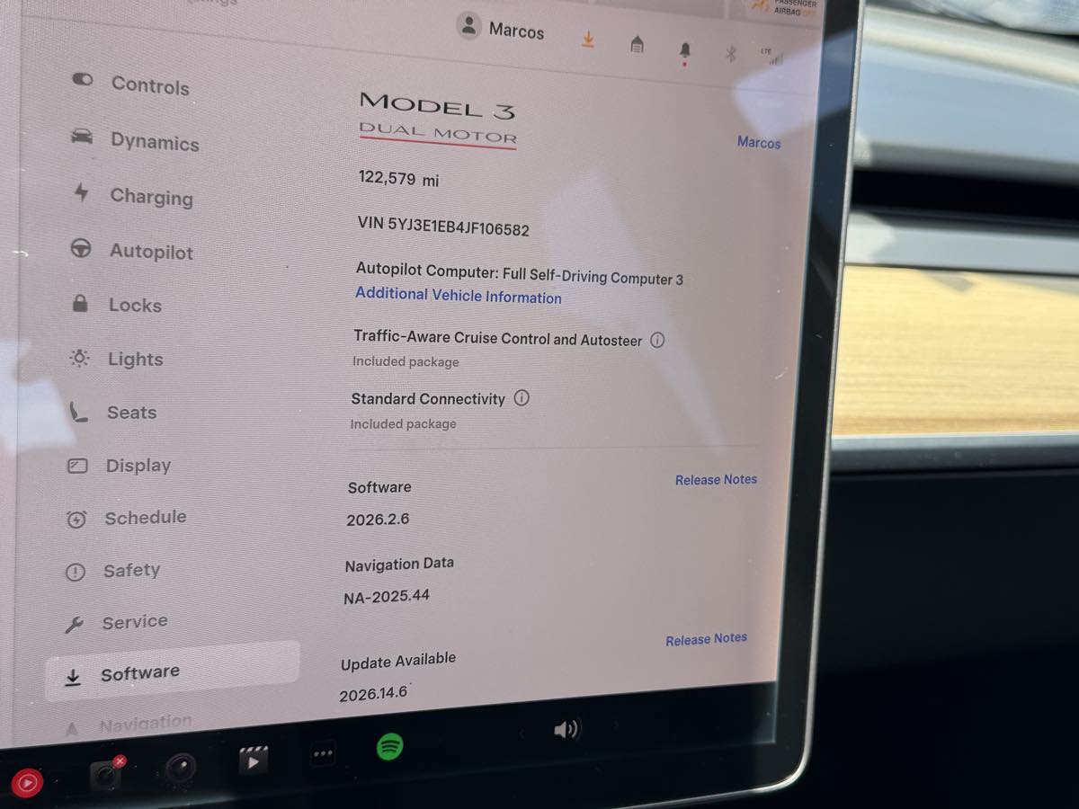 Used 2018 Tesla Model 3 Performance AWD/4WD image 32