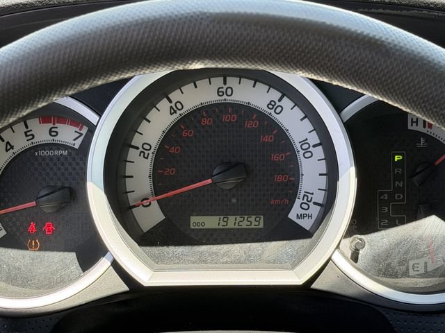 Used 2014 Toyota Tacoma PreRunner w/ Convenience Package RWD image 16