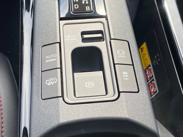 New 2026 Toyota Prius Plug-In Hybrid FWD image 19