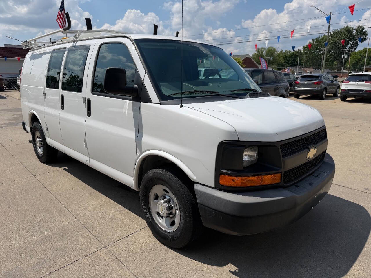Used 2012 Chevrolet Express 2500 w/ Cold Climate Package RWD image 1
