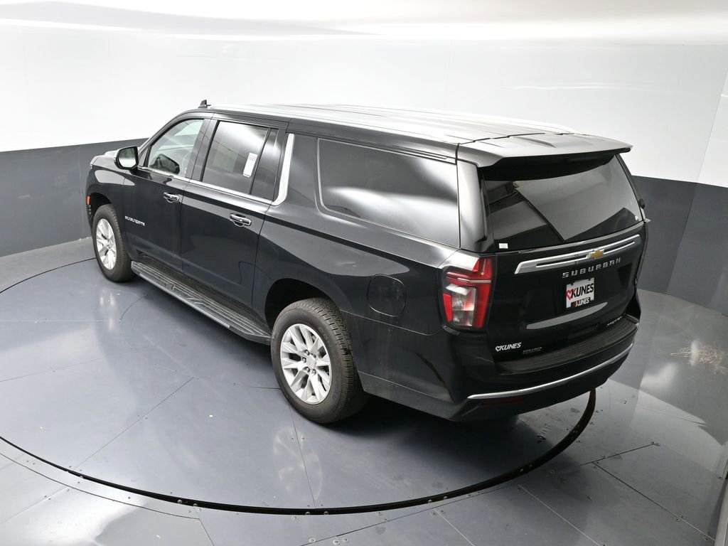 Used 2024 Chevrolet Suburban Premier image 49