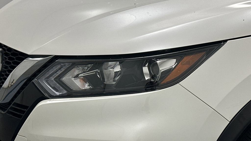 Certified 2022 Nissan Rogue Sport SL image 18