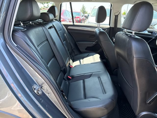 Used 2017 Volkswagen Golf Alltrack S AWD/4WD image 10