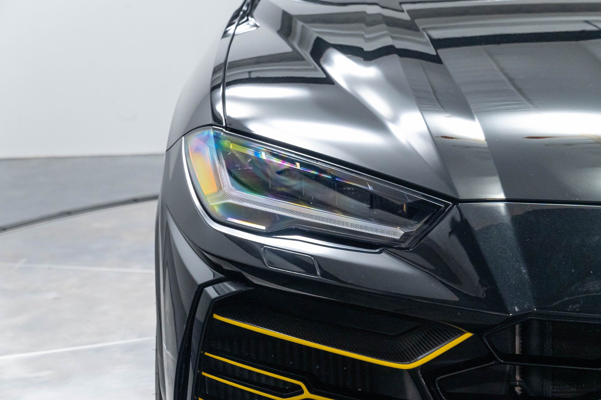 Used 2019 Lamborghini Urus AWD/4WD image 69
