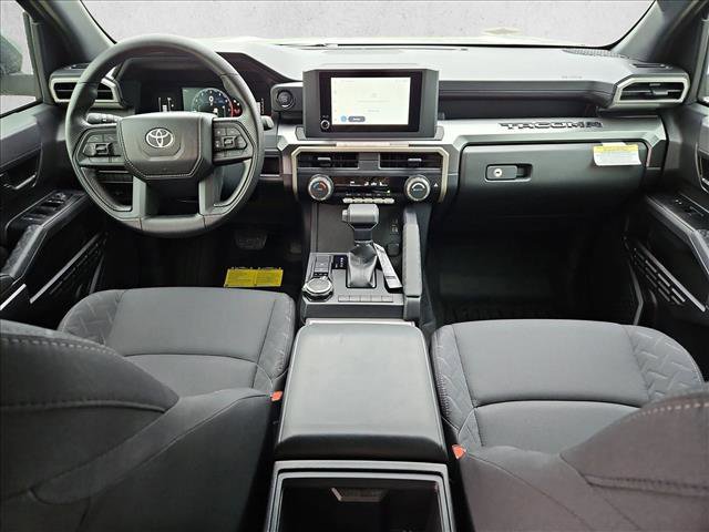 Used 2025 Toyota Tacoma SR5 AWD/4WD image 16