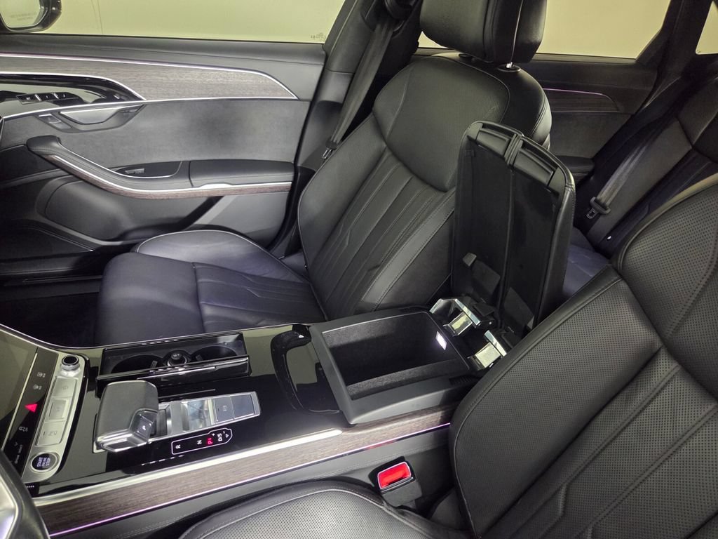 Used 2024 Audi A8 L 3.0T AWD/4WD image 20