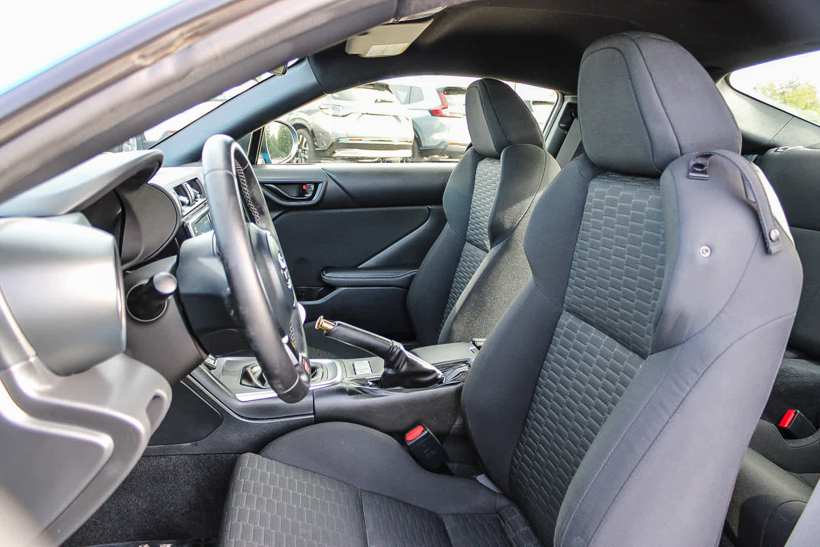 Used 2023 Toyota GR86 w/ ALL Weather Mat Package (TMS) image 17