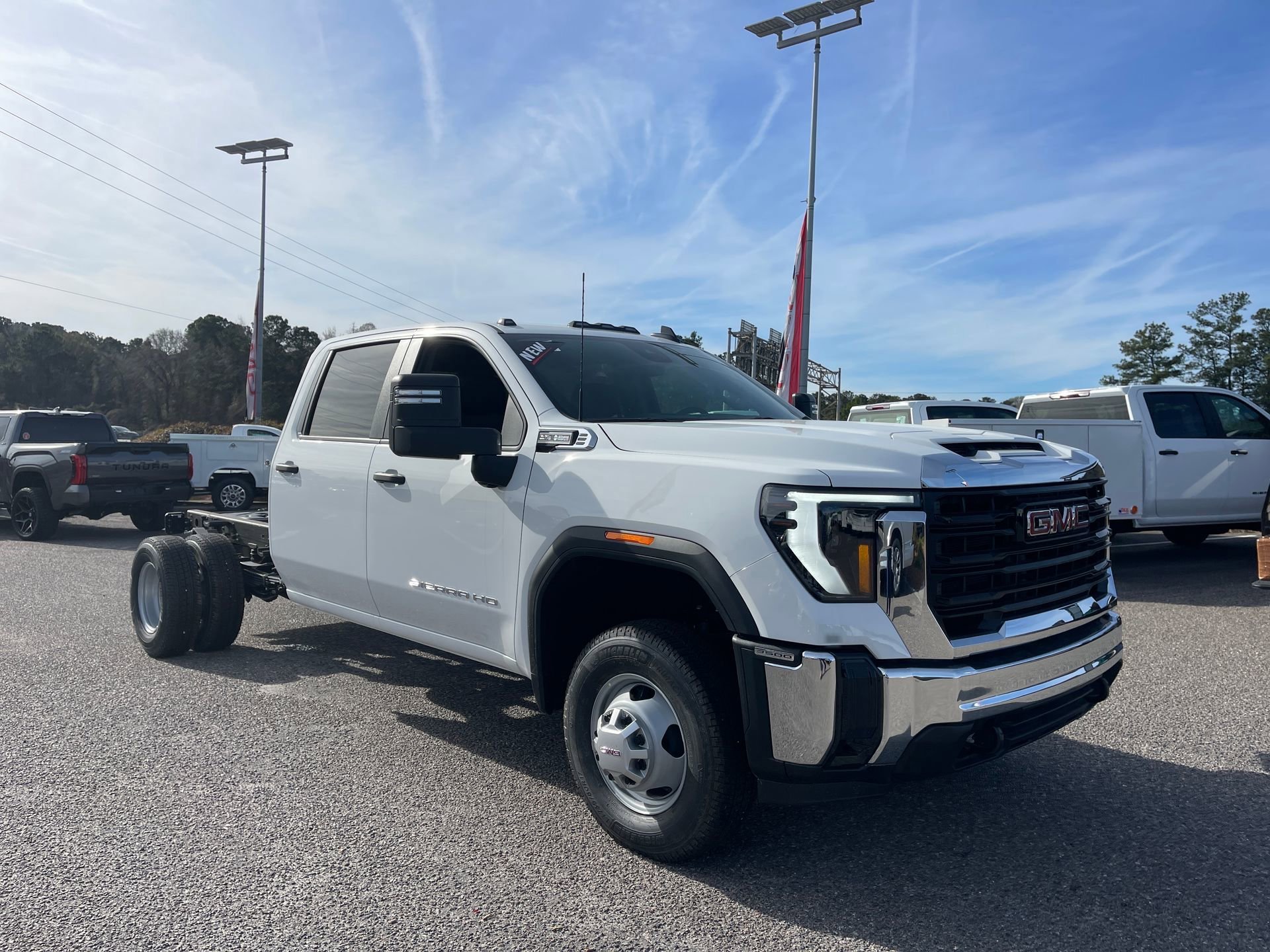 New 2026 GMC Sierra 3500 Pro w/ Convenience Package AWD/4WD image 2
