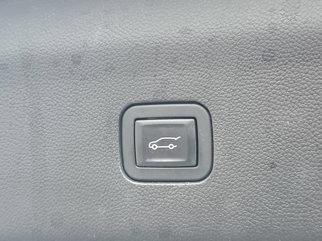 Certified 2019 Buick Enclave Premium w/ Experience Buick Package AWD/4WD image 8