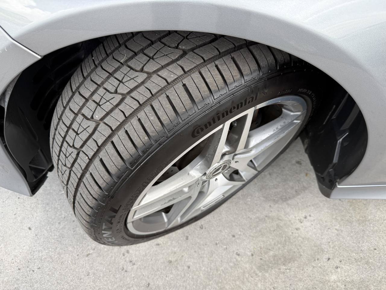 Used 2014 Mercedes-Benz E 350 4MATIC Sport image 50