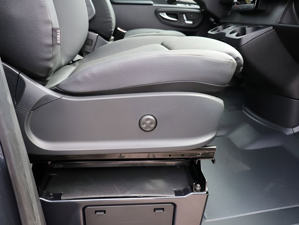 New 2026 Mercedes-Benz Sprinter 144 Cargo image 13