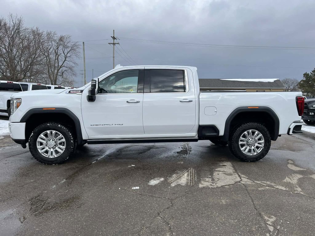 Used 2021 GMC Sierra 3500 Denali w/ Denali Ultimate Package image 1