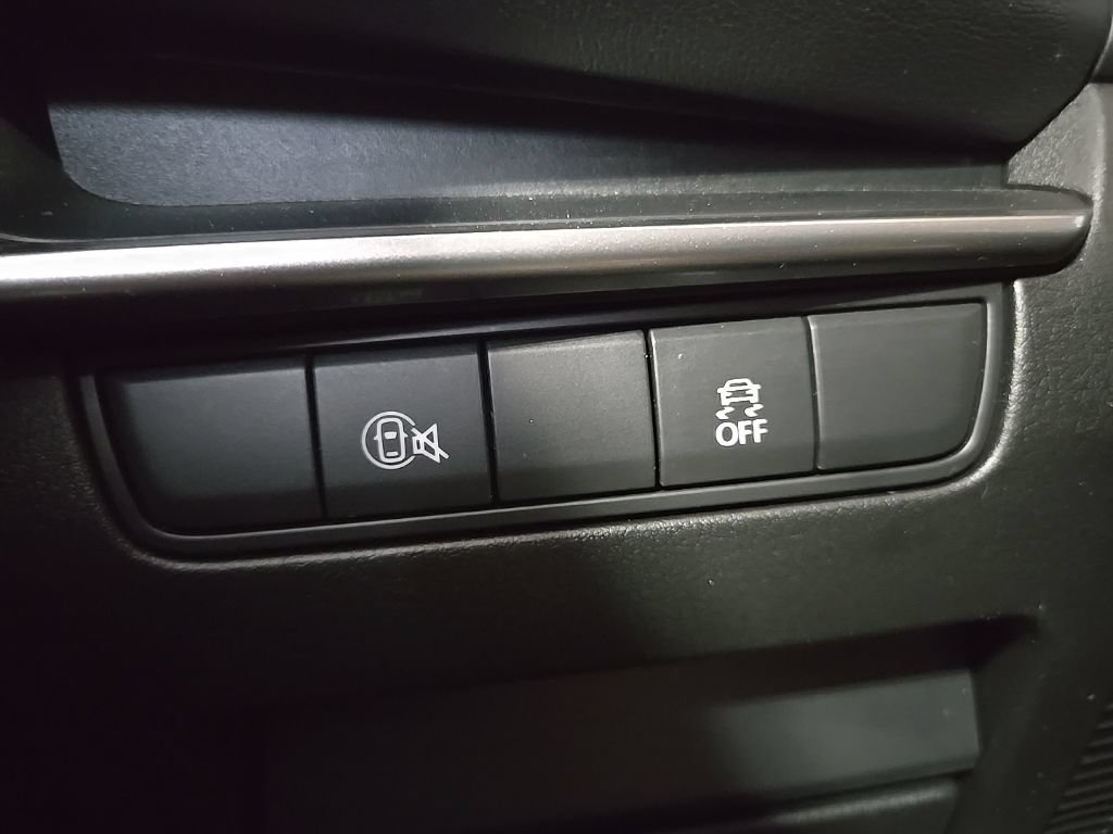 Used 2024 MAZDA MAZDA3 s FWD image 23