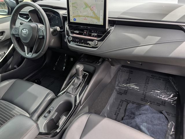 Used 2025 Toyota Corolla XSE image 32