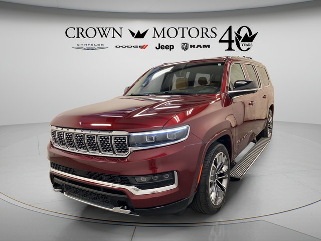 Used 2025 Jeep Grand Wagoneer L Series III w/ Rear Seat Video Group 1 AWD/4WD image 10