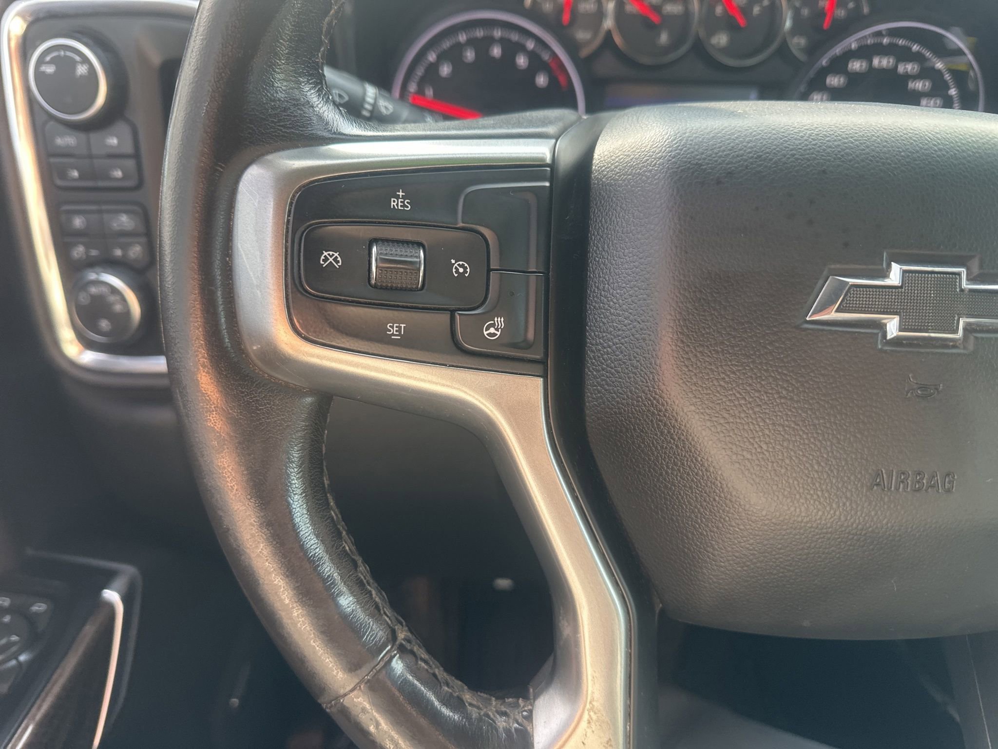 Used 2019 Chevrolet Silverado 1500 RST image 21