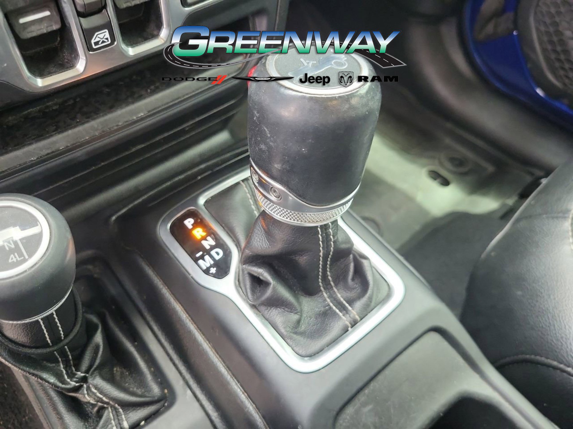 Used 2018 Jeep Wrangler Unlimited Sahara image 19