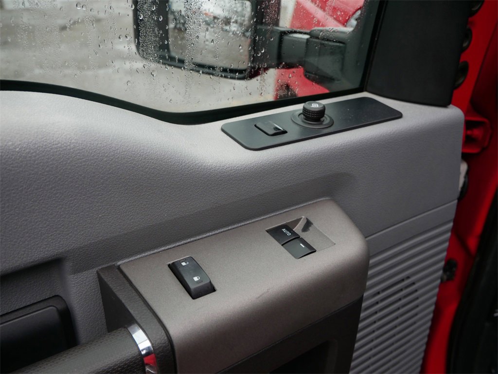 Used 2012 Ford F250 XLT w/ XLT Premium Pkg image 16