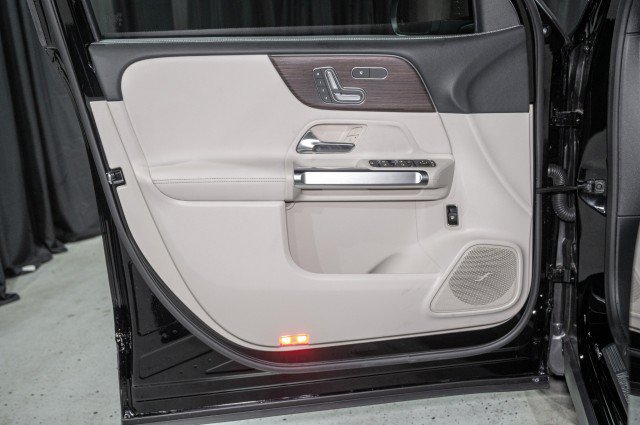 Certified 2026 Mercedes-Benz GLB 250 image 10