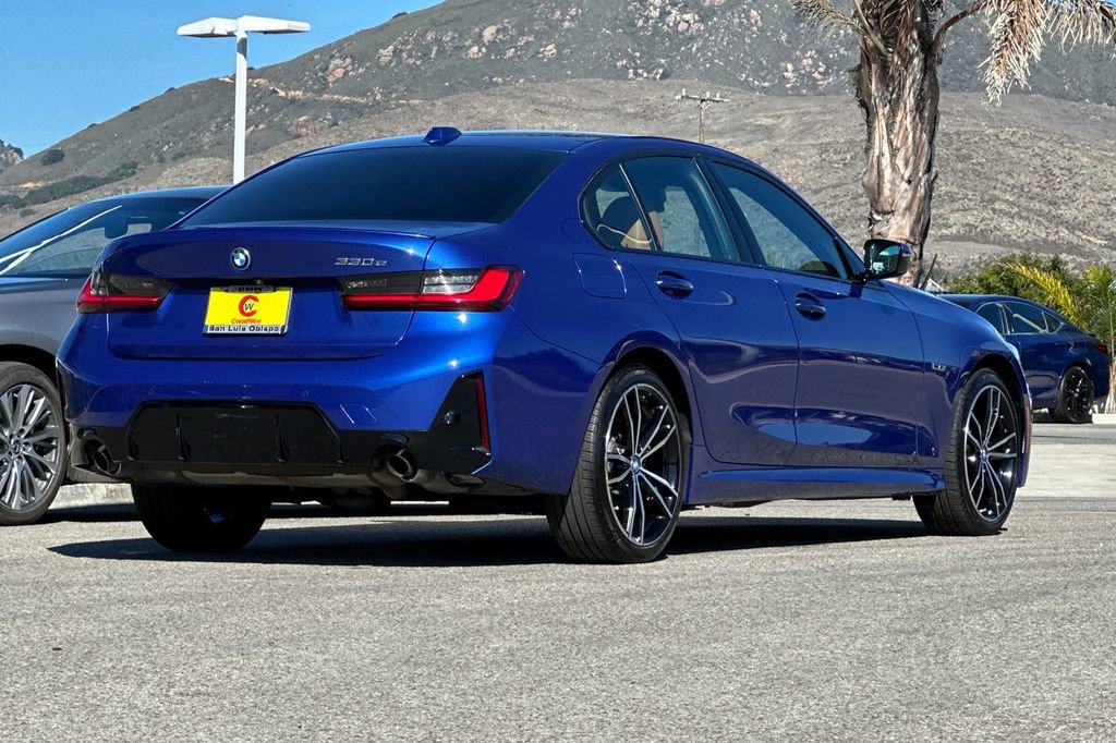 Used 2023 BMW 330e w/ M Sport Package image 3