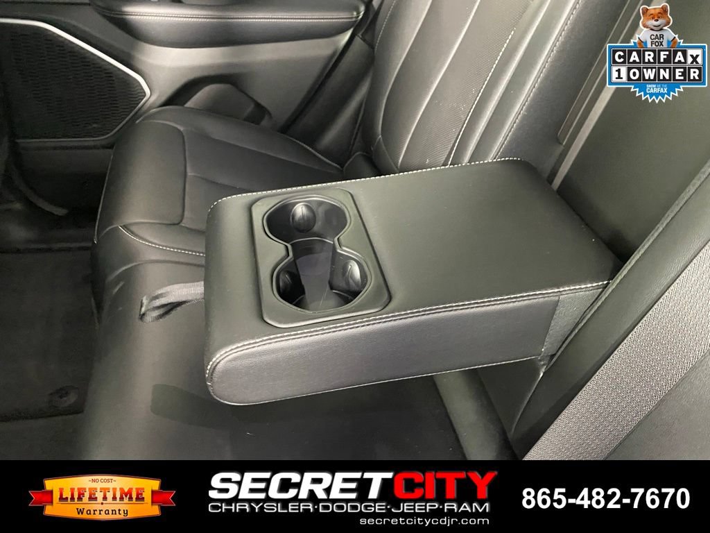 Used 2023 Jeep Grand Cherokee 30th Anniversary AWD/4WD image 29