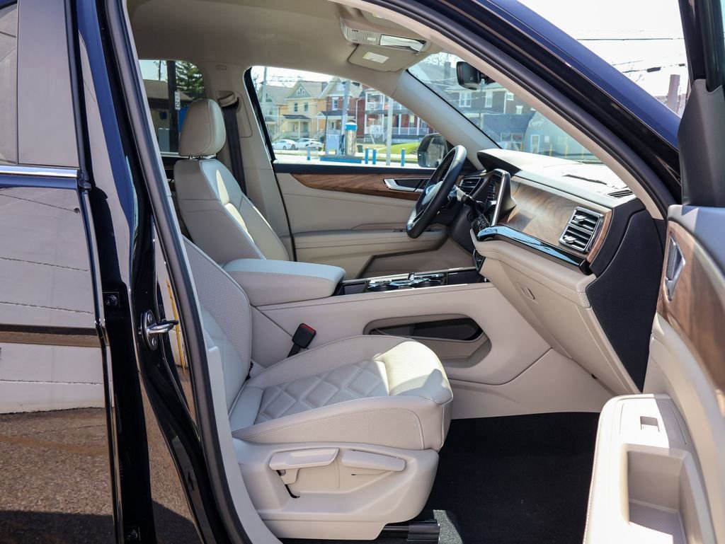 New 2026 Volkswagen Atlas SE image 29