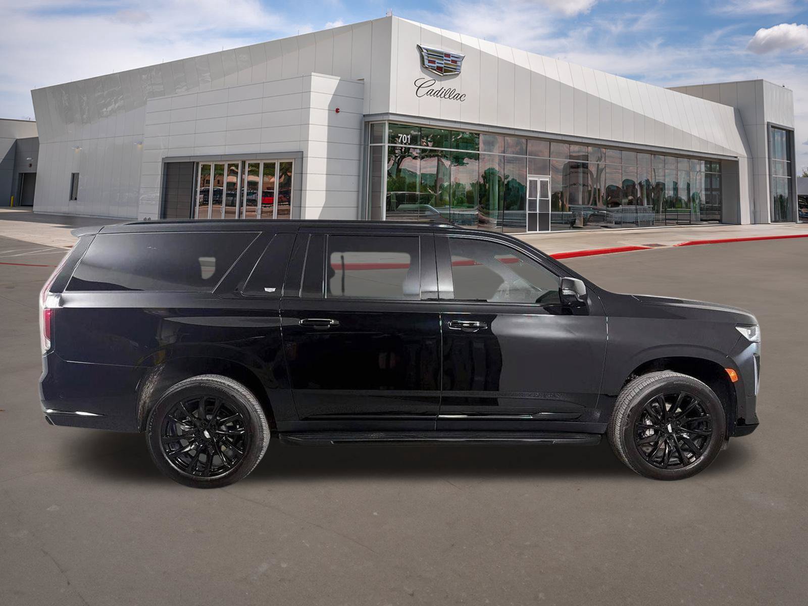 Certified 2024 Cadillac Escalade ESV Sport Platinum w/ LPO, ONYX Package AWD/4WD image 4