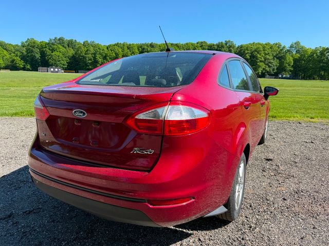 Used 2017 Ford Fiesta SE FWD image 4