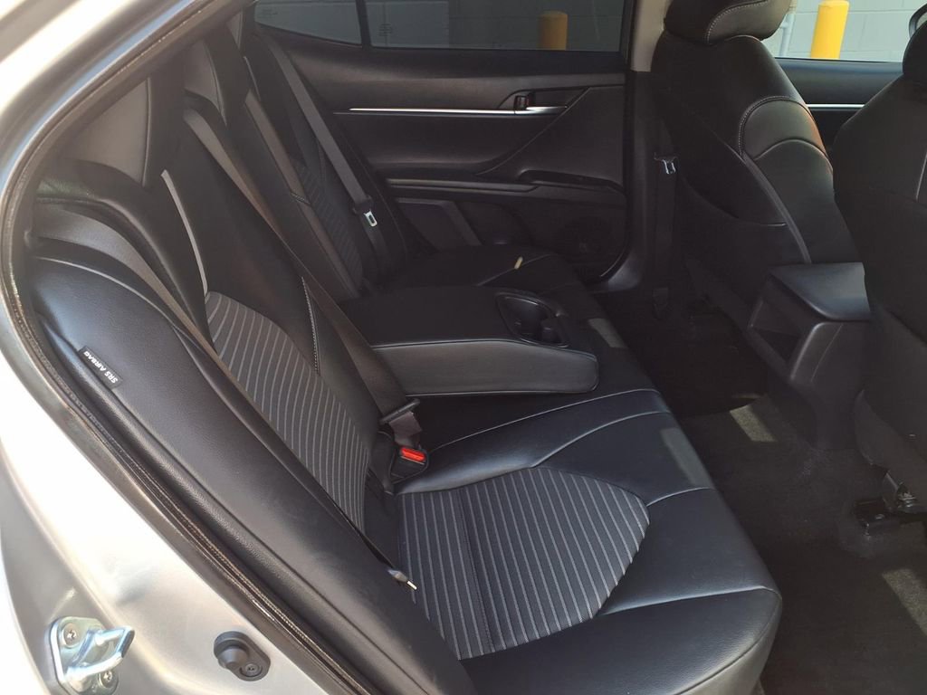 Certified 2022 Toyota Camry SE w/ Convenience Package image 23