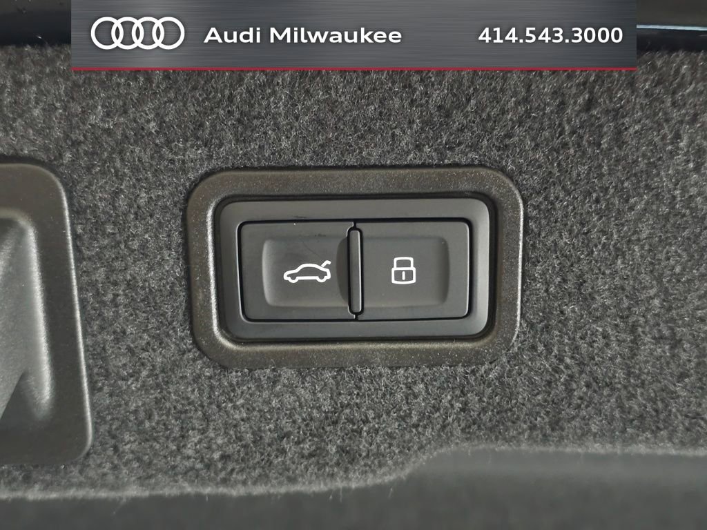New 2026 Audi A8 L 3.0T image 10