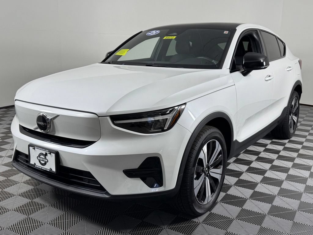 Certified 2023 Volvo C40 Recharge Core AWD/4WD image 13