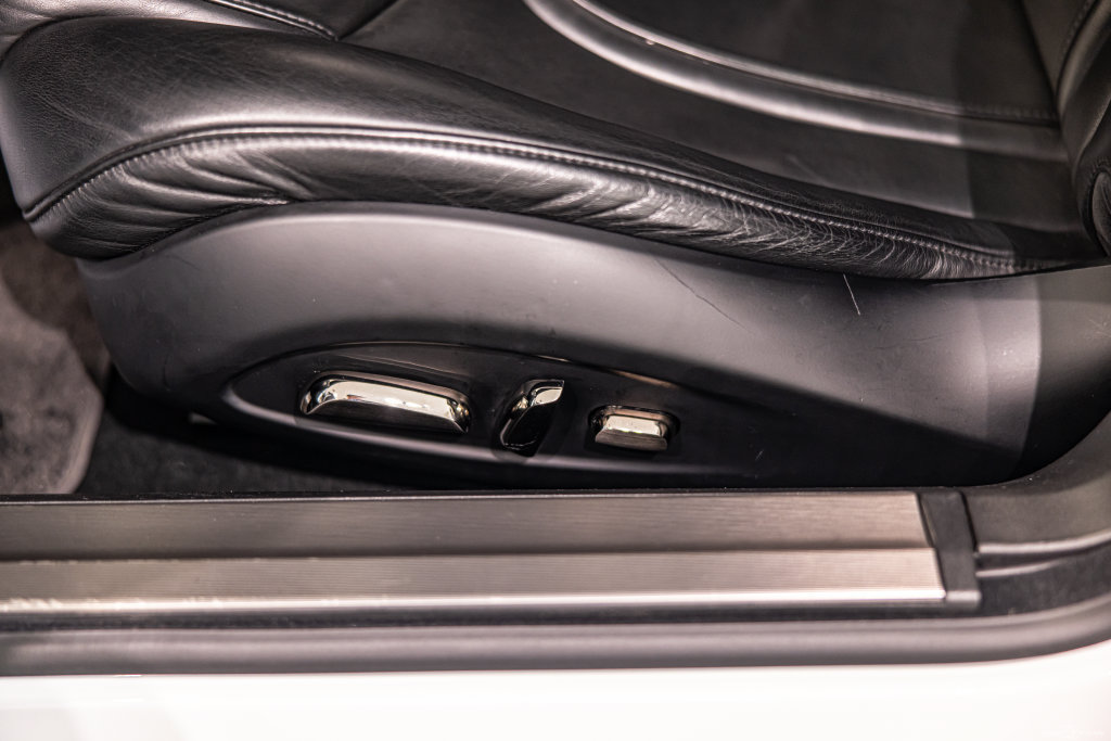 Used 2019 Karma Revero RWD image 19