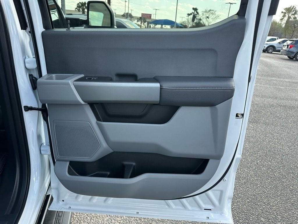 Used 2026 Ford F250 XL w/ STX Appearance Package image 16