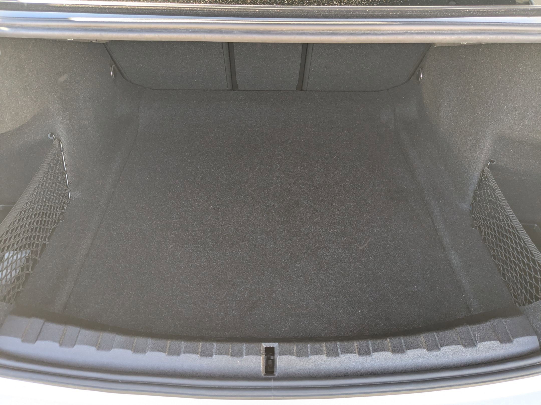 Used 2020 BMW 330i xDrive Sedan w/ Convenience Package image 19