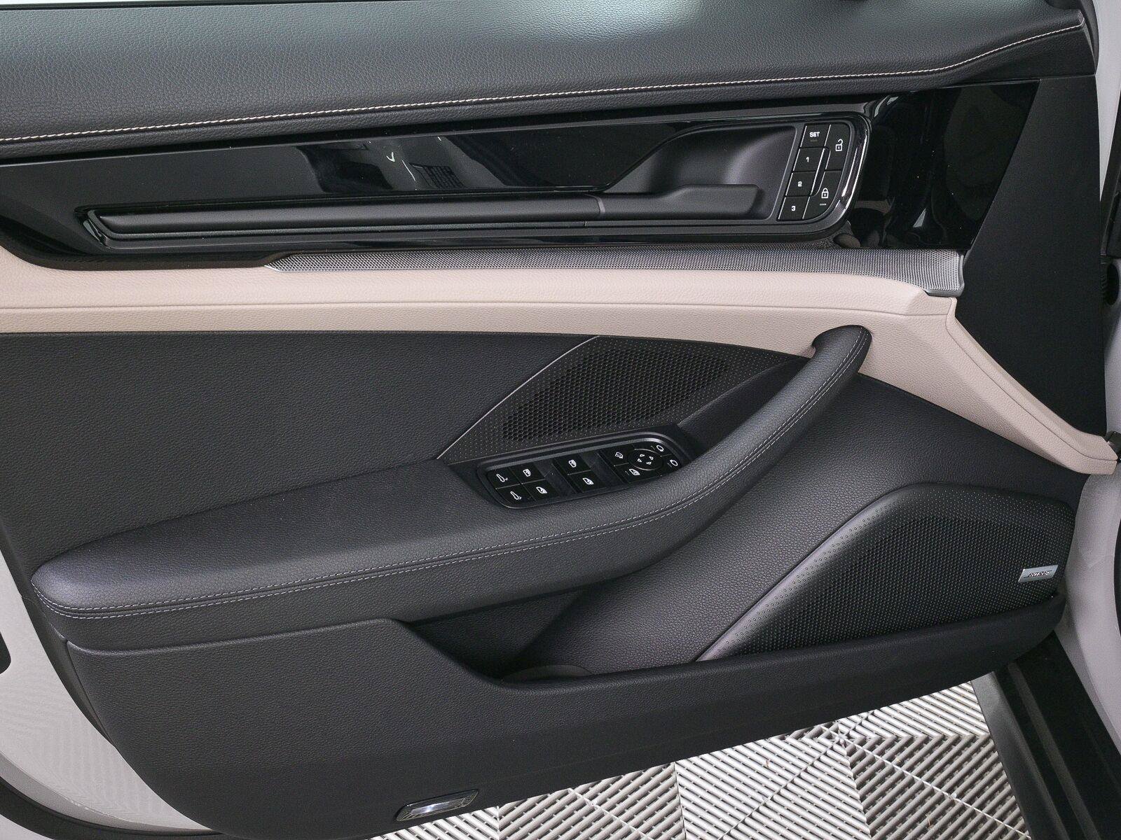 New 2026 Porsche Panamera image 6