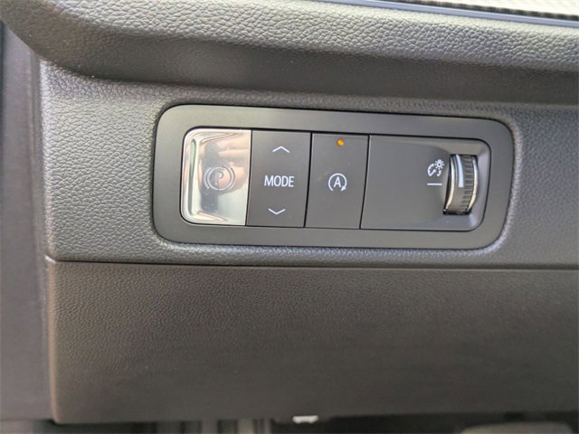 New 2026 Chevrolet Traverse High Country image 14