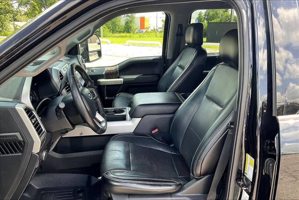 Used 2018 Ford F250 Lariat w/ Lariat Value Package AWD/4WD image 23