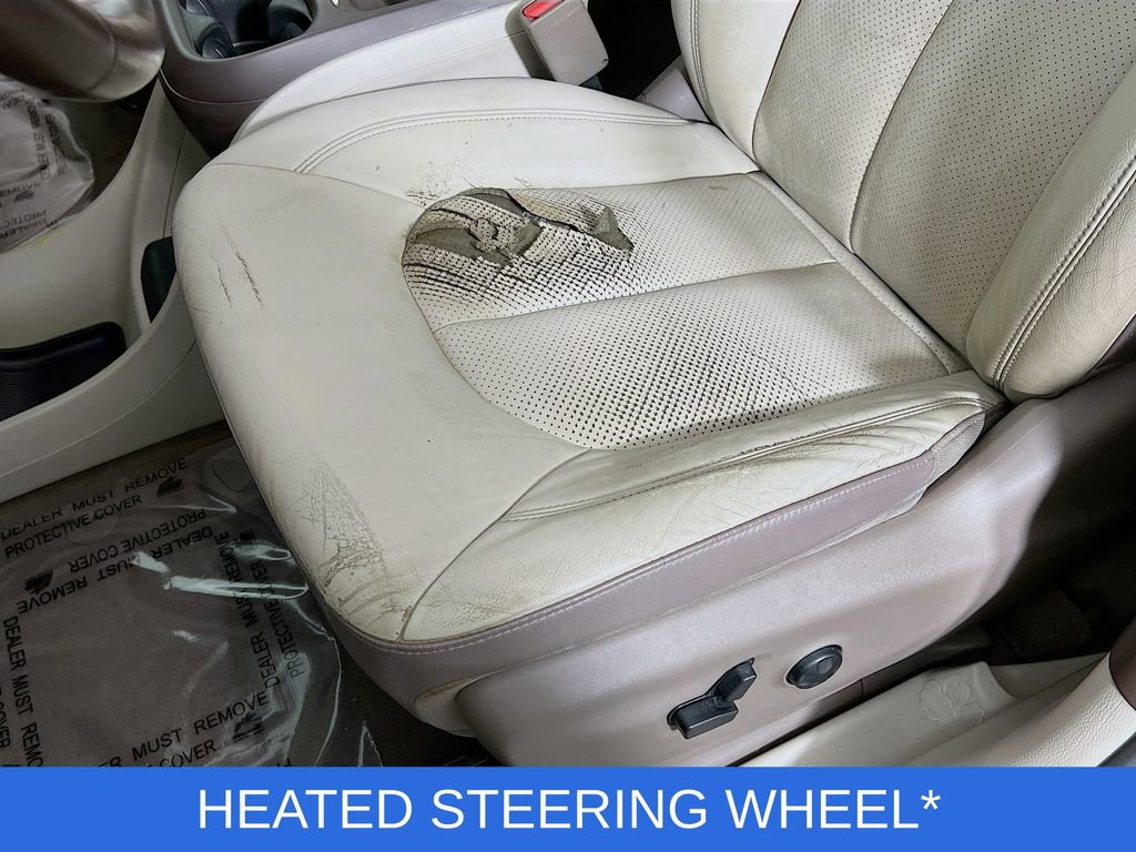 Used 2019 Chrysler Pacifica Touring-L w/ Advanced Safetytec Group image 20