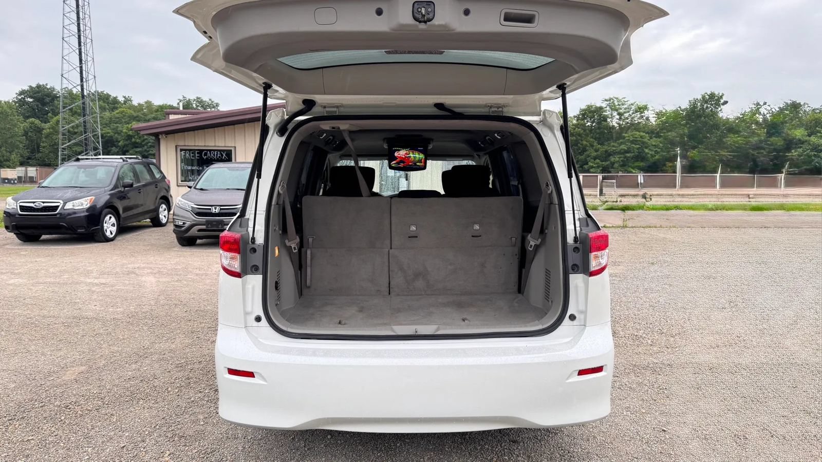 Used 2015 Nissan Quest S FWD image 16