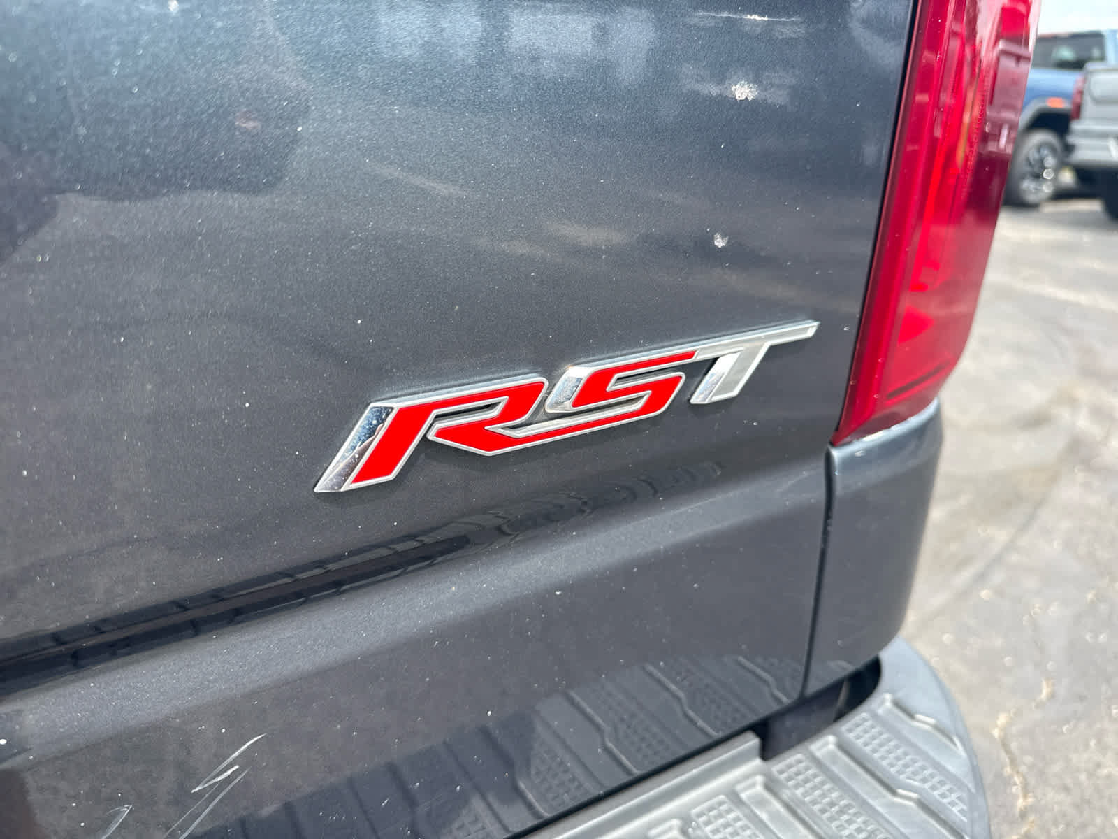 Certified 2019 Chevrolet Silverado 1500 RST AWD/4WD image 4